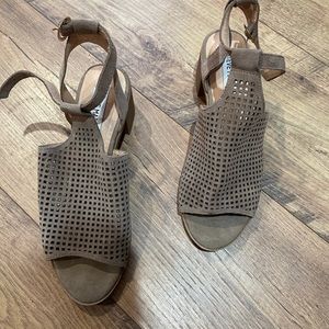 Steve Madden Sandals